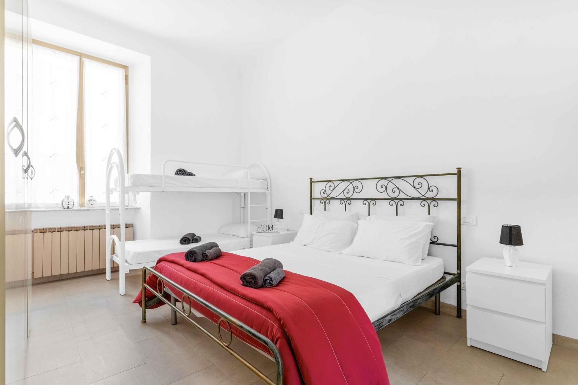 Ve2 Isola Cool • Exclusive • * Milano
